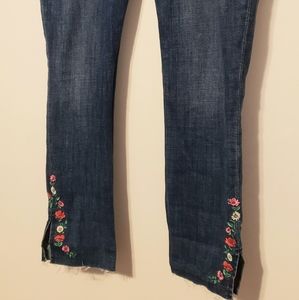 🆕️ Levi's 711 Skinny Jeans